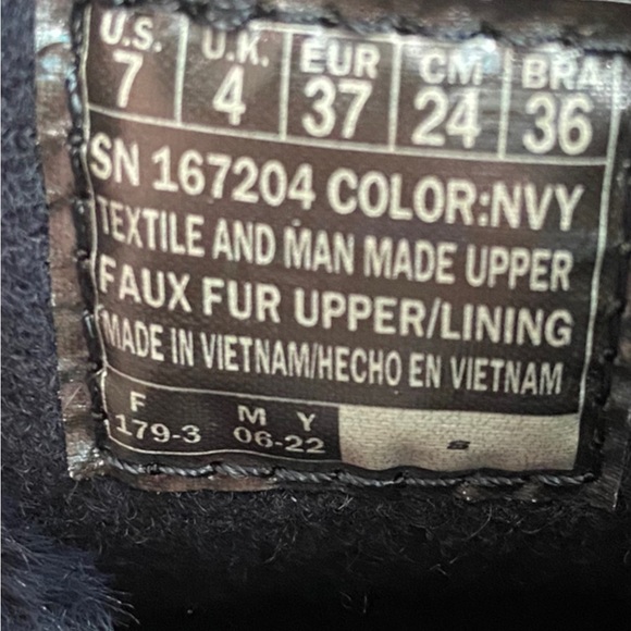 Skechers Women's Quilted Side-Zip Boots, Blue Size 7 - Picture 8 of 9